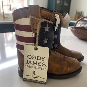 Cowboy boots. Cody James toddler size 8.